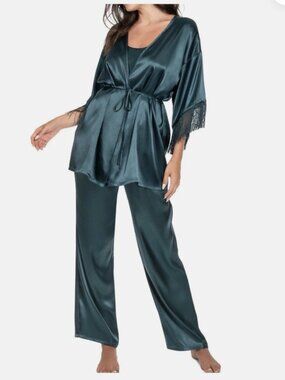 NWT Linea Donatella Women’s 3 Pc Pajama Set in Green Satin Finish